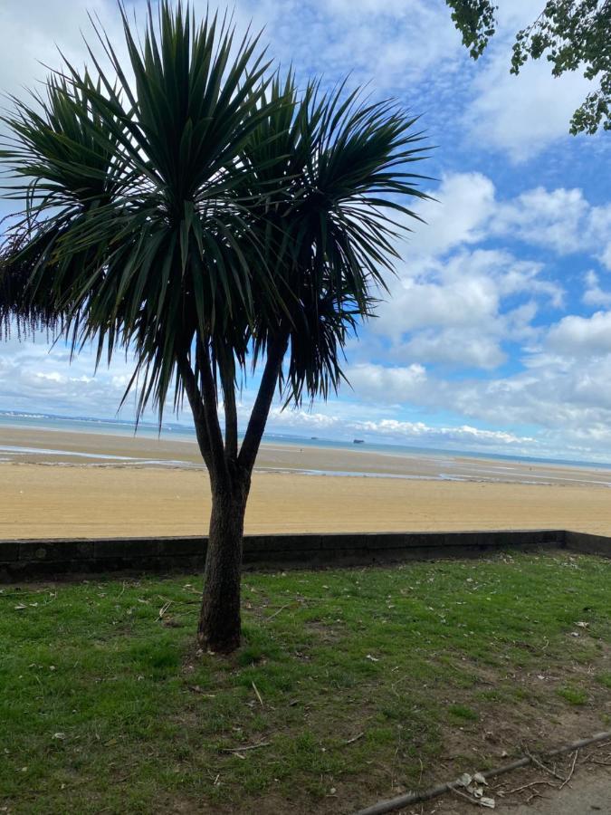 Serene In Ryde ไรด์ ภายนอก รูปภาพ